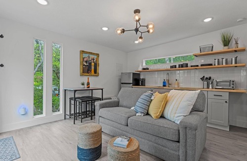 Linn Valley Apartment | Sunset Tiny House at Linn Valley Lakes