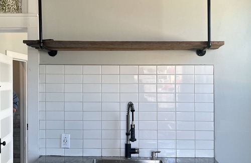 Downtown Condo | Sunshine Studio Walk to Downtown Lafayette