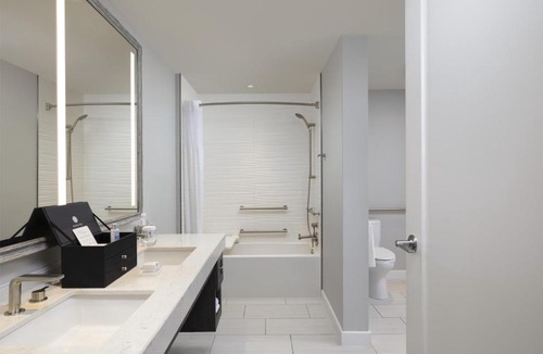 Charlotte Harbor Resort | Sunsuites Villas At Sunseeker Resort, Curio By Hilton