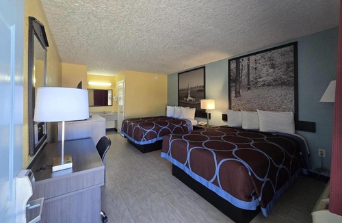 Caddo Valley Hotel | Super 8 by Wyndham Arkadelphia Caddo Valley Area