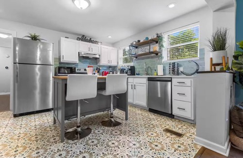 Five Points South House | Super close to DT - UAB - Hospitals - Open fl plan - 2 bdr