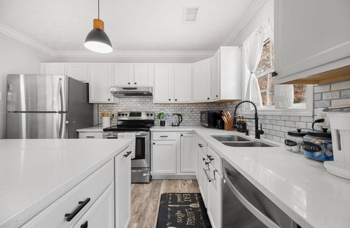 Suwanee House | Suwanee urban haven