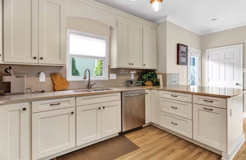 Old Fourth Ward House | Sweet Auburn Escape: a stylish, walkable Atlanta retreat steps from iconic history, BeltLine energy, and the city’s best food, nightlife, and culture.