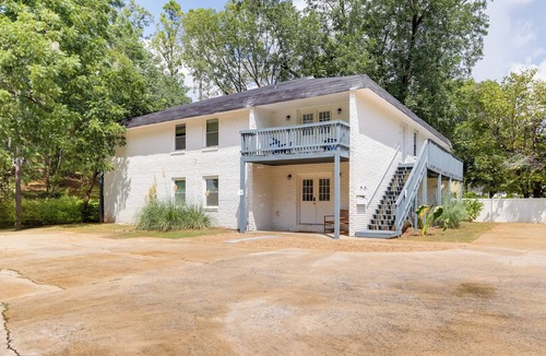 Talladega Apartment | Talladega Apartment ~ 14 Mi to Superspeedway!