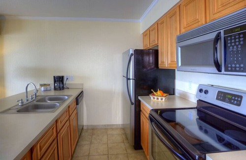 Rocky Point Hotel | Tampa Bay Double Queen 1BR w/Pool & Beach Access