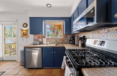 Fortson House | The Abuela House w/pool Near Airport & Ft Moore