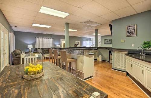 Stemley House | 'The B Haus' Lakefront Retreat w/Boat Ramp!