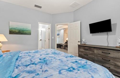Clair-Mel City House | The Blue Oasis, a beach-themed Florida getaway