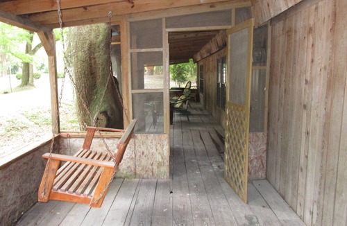Mayo Ski Chalet | The Chalet On the Suwannee River