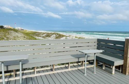 Avalon Beach Estates House | The Coral Reef at Avalon Estates - Private Beach