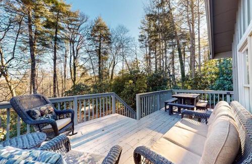 Mirror Lake House | The Cottage on Chowan
