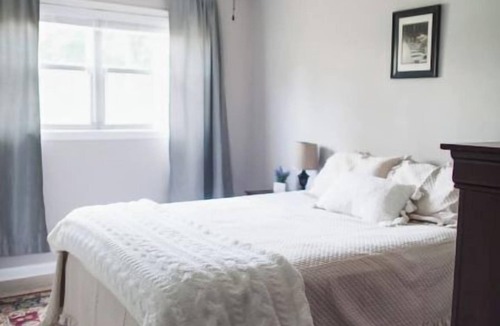 Brunswick House | The Dogwood