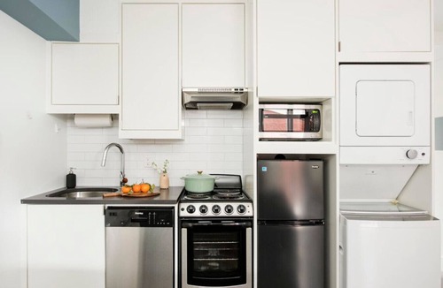 Virginia Highland Apartment | The Eleanor – Rooftop + City Skyline Views ATL