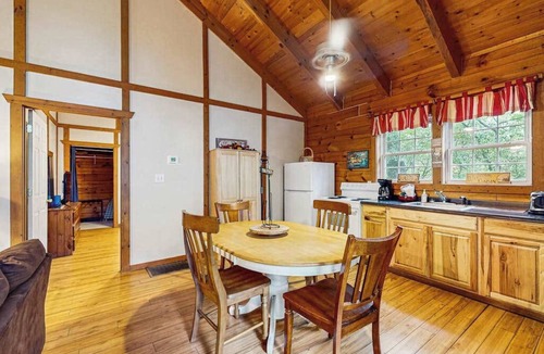 Sautee Nacoochee Cabin | The Hideaway Cabin Stay
