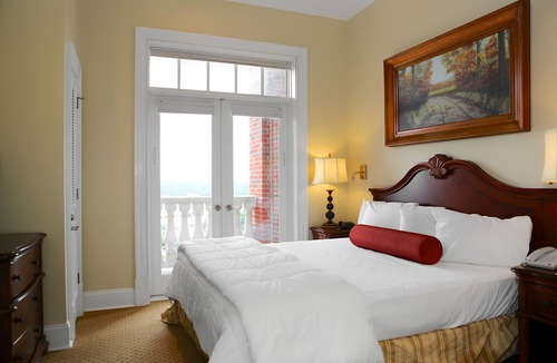 University Hotel | The Inn at Ole Miss