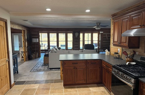 Gadsden House | The Last Bend Lodge, cozy and private home on the Coosa River!