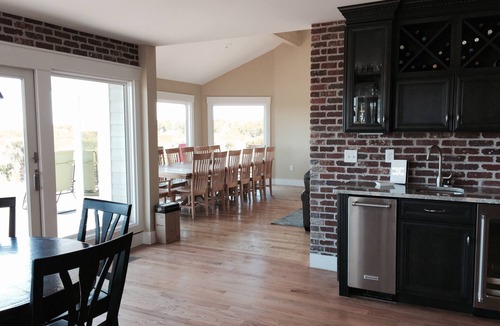 Saint Helena Island House | The Ocean Oasis: Newly Renovated Luxurious 6 Bedroom Beach Front Home, Sleeps 18