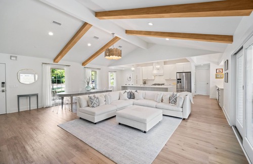 East Beach House | The Palm - East Beach Private Retreat - Saltwater Pool, Hot Tub, Beach Access!