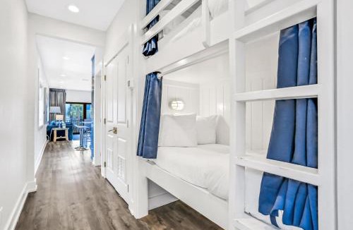 Seagrove Beach Apartment | The Palms at Seagrove, Unit D4