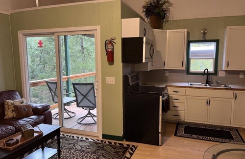 Royal Cabin | The Pecan at Hamilton Cove ~ Cabin Twenty ~ Lakefront ~ Pet Friendly