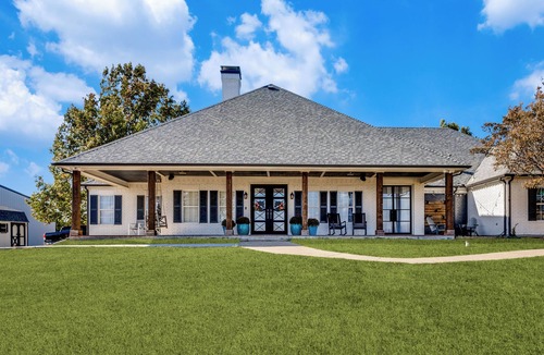 Princeton House | The Piaffe Suite – Equestrian Getaway