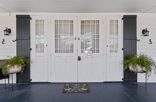 Bay St Louis House | The Pixies - in the middle of it all - Private Suite steps from sand or a pool