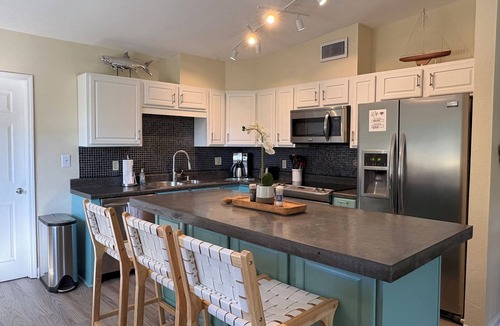 Tavernier House | The Reef House, Waterfront, Oceanside, 70' Dock, Heated Pool and Spa Home