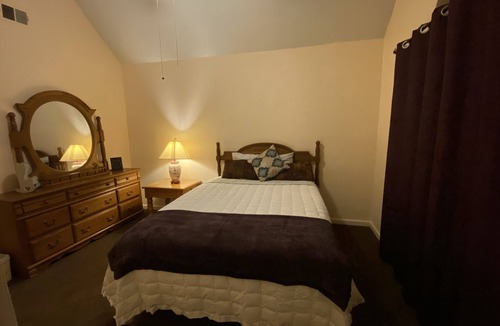 Snellville House | The serene manor is very quiet, spacious & secure