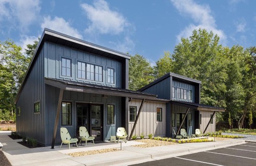 Travelers Rest Hotel | The Station by Compo Hotels