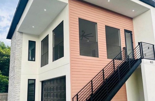 Colonialtown North House | The Sunshine Studio - No Smoking