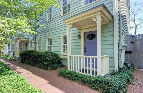 Beach Institute Apartment | The Tea Olive - B, Fresh | Classic | Dog-Friendly!