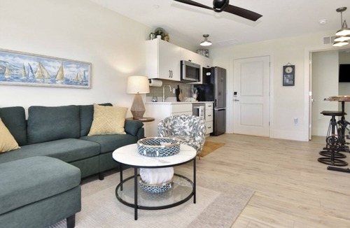 Painters Hill Apartment | The White House On Flagler Beach - Unit 22 2 Bedroom Home