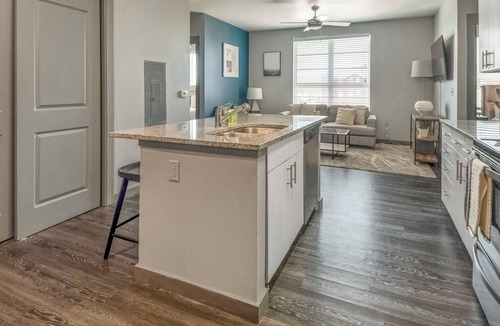 University District Apartment | TheNine 4BD 1 - Four Bedroom Apartment, Sleeps 8