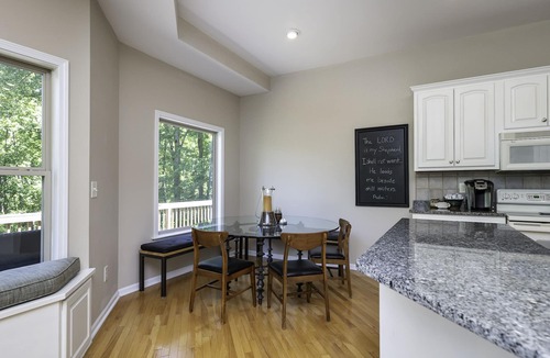 Sunset House | This wooded retreat has everything! Spring & Summer right around the corner!