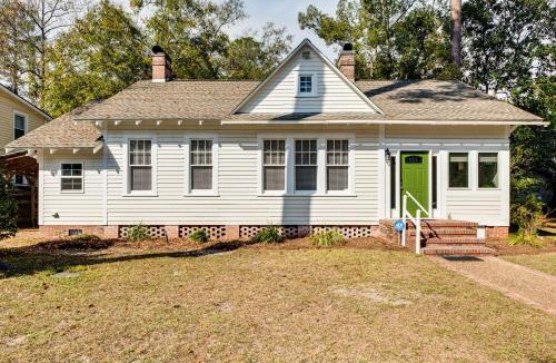 Thomasville House | Thomasville Cottage: Walk to Historic Downtown!