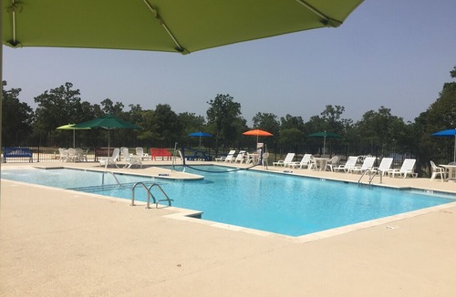 Negreet Cabin | Toledo Bend RV Resort and Cabins