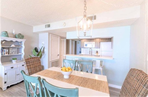 Port Canaveral Condo | Top Floor direct view | Gorgeous Sunny Oasis on the Beach!