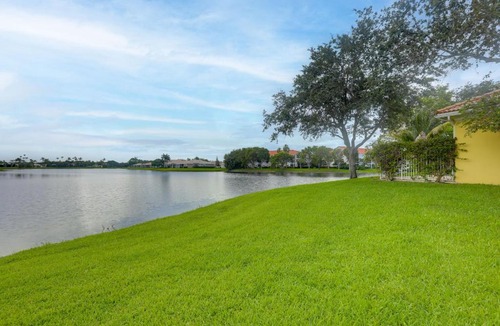 West Palm Beach House | Trails & Resort Perks! Home in Royal Palm Beach