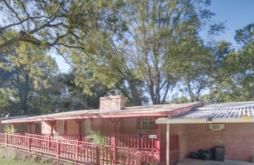Jackson House | Tranquil 4-bedroom house in Jackson with fitness room and WiFi