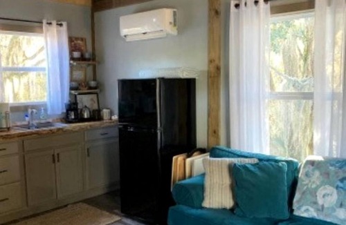 Midway Cabin | Tranquil Glamping near the Coast: Charming Rustic Cabin Rental in Midway, Georgia