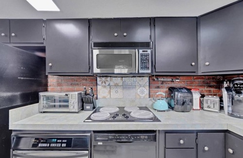 Greater Palm River Point CDC House | Tranquil Haven – Cozy & One-of-a-Kind Experience