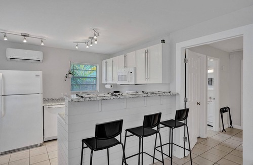 Middle River Terrace House | Tranquil Wilton Hideaway w/Retro Star Wars Arcade!