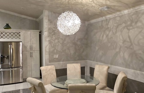 Coral Springs House | Tranquility meets Fun! Entire house in Coral Springs Florid. 20 minutes to beach