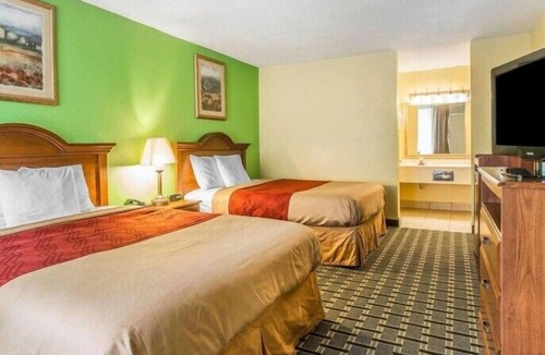 Douglas Hotel | Travelers Inn Douglas By OYO US-441
