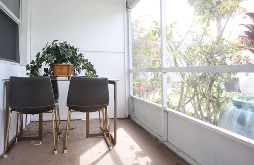 Palm Beach Shores Villa | Tropical Retreat ** 2 BR ** Singer Island