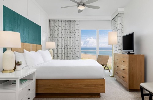 Singer Island Hotel | Two bedroom at Marriott's Oceana Palms. Gorgeous Oceanfront resort. Book now!