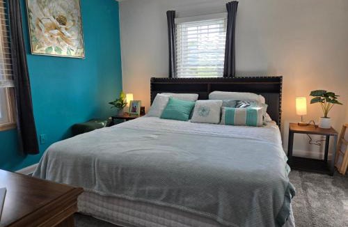 East Side Pioneers Apartment | Two Bedroom Home Close to Mayo Clinic