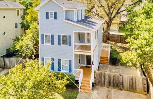 Mechanicsville House | Two Family Homes Near Mercedes-Benz | Sleep 26
