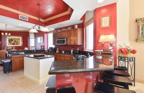 Destin Condo | Two-story beachfront penthouse w/extra-large balcony! 🌅