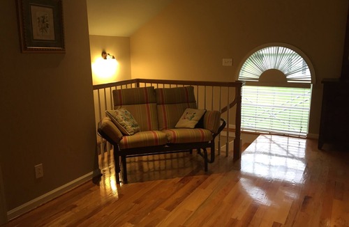 Greenville Cottage | Unique 75 year old converted barn with beautiful loft bedroom.